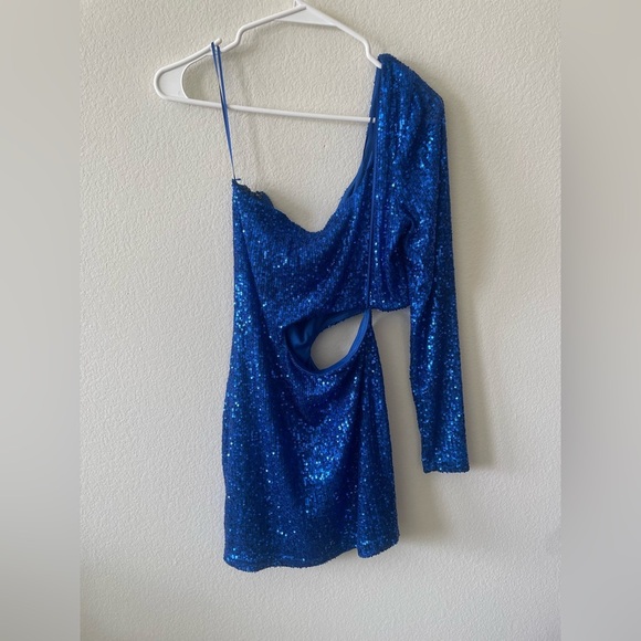 Windsor blue sequin one shoulder cutout mini dress - Picture 5 of 5